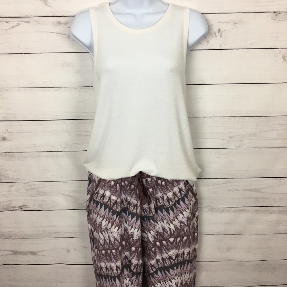 Gap Bundle Racerback Tanks XS - Picture 2 of 10